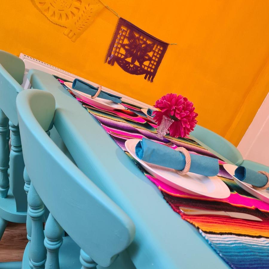 Frida'S Cottage 惠特比 外观 照片